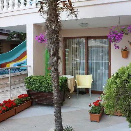 Kibele & 3* Marmaris