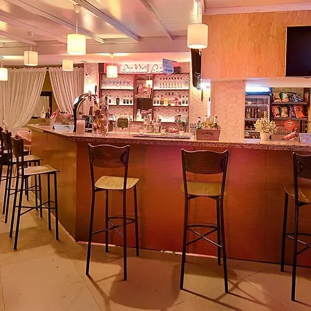 Kibele & Hotel 3*