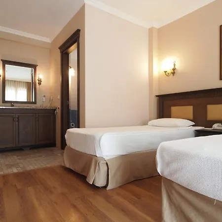 Hotel Kibele &
