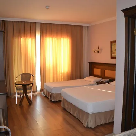 Hotel Kibele &