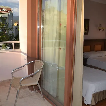 Kibele & Hotel 3*