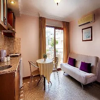 Hotel Kibele &