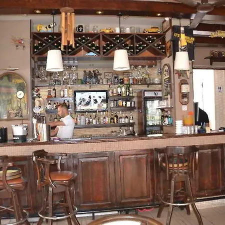 Kibele & Hotel 3*